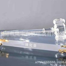 深圳市新龍有機(jī)玻璃制品廠 展示道具與有機(jī)玻璃水的專(zhuān)業(yè)制造商